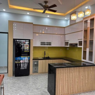 Tủ bếp chữ U 04